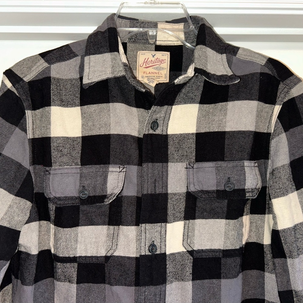 American Eagle Black and White Plaid Flannel